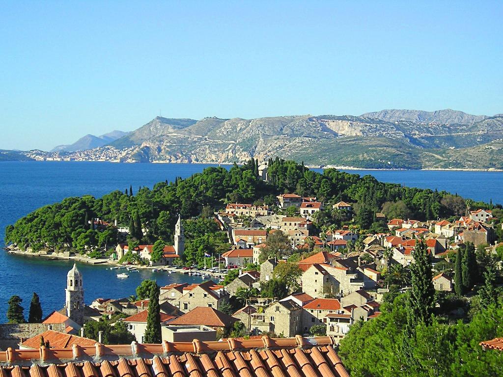 Fenix Two Bedroom Apartments Cavtat Bagian luar foto